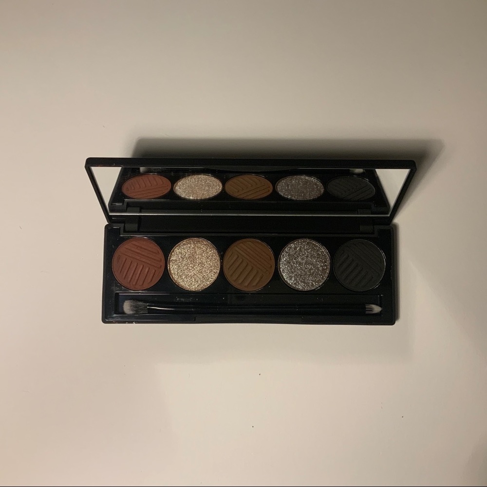 Dose of Colors Smokey Soirée